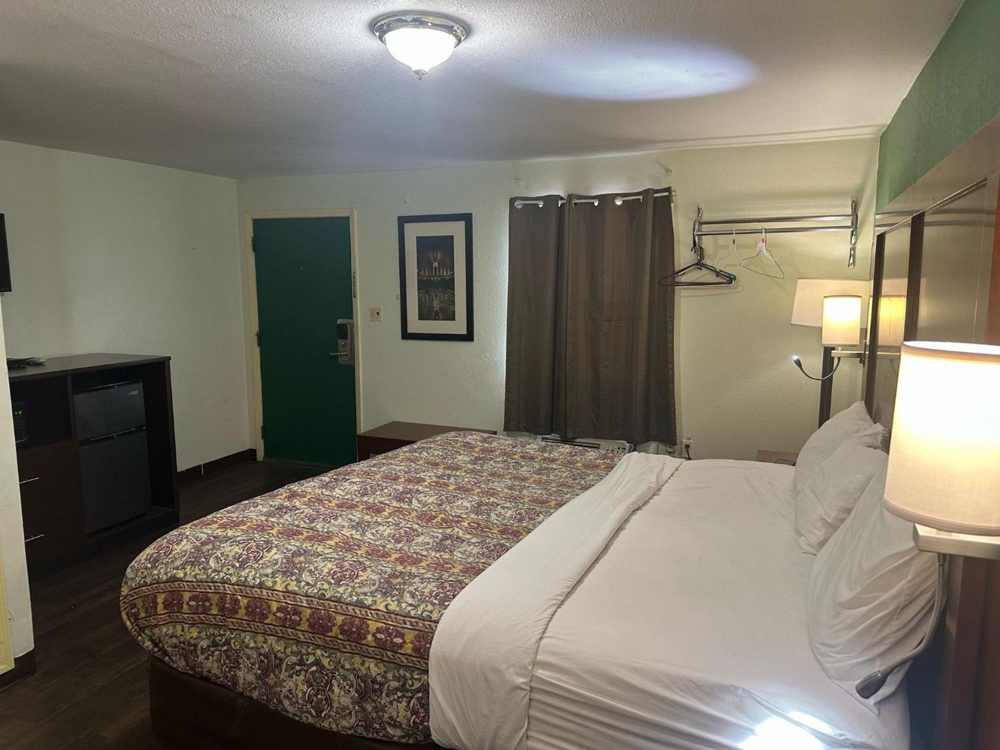 Hillcrest Motel By Oyo Aurora Near Lawrenceburg Zewnętrze zdjęcie